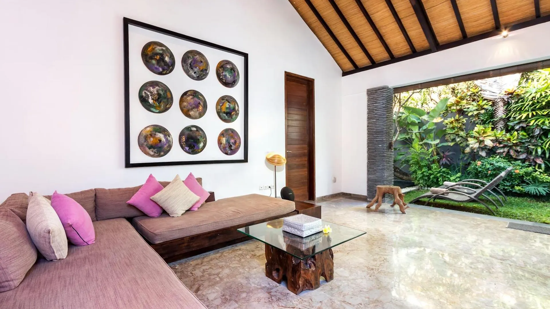 Villa Anjali Purple By Villa Finder Seminyak