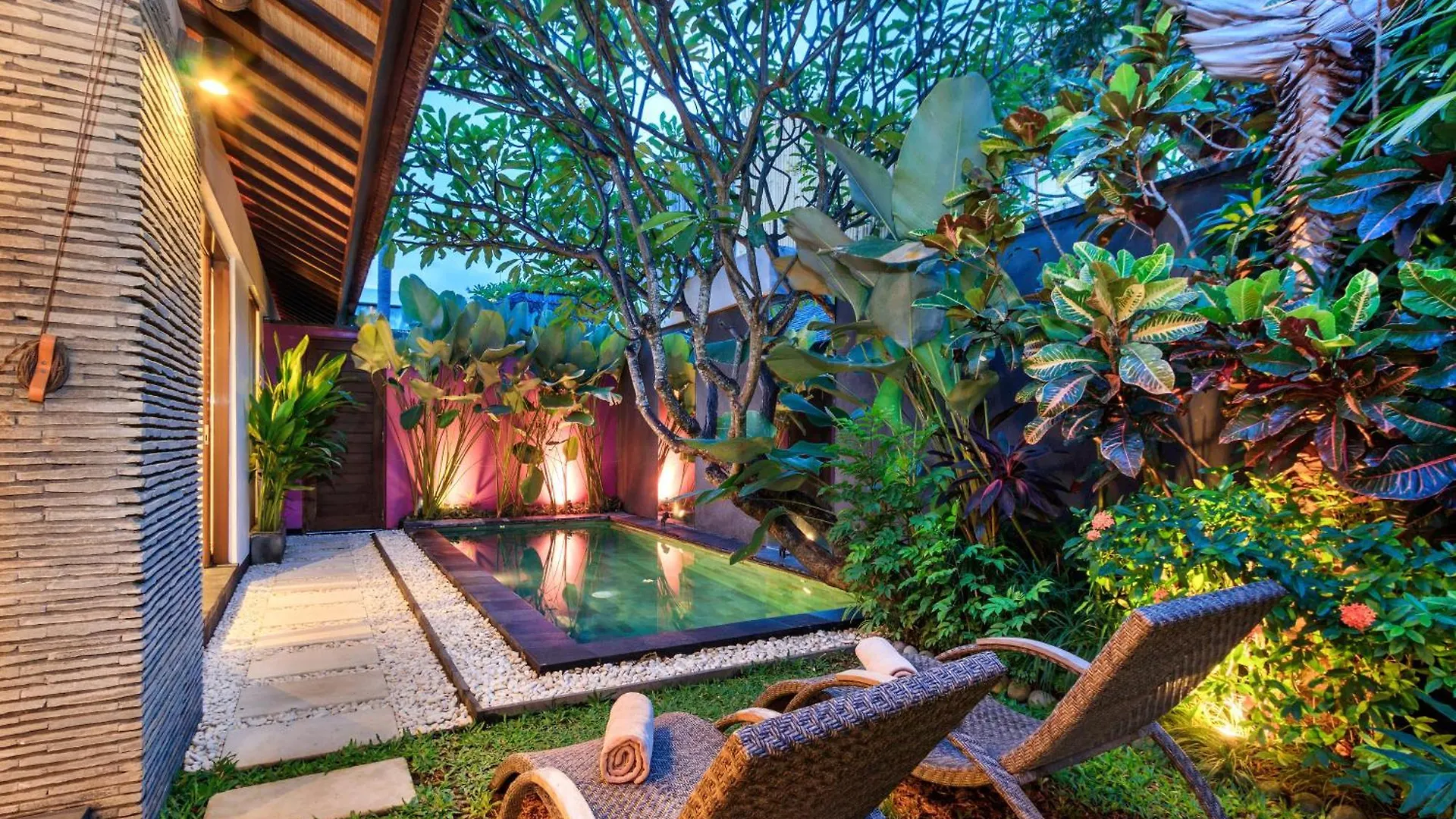 Villa Anjali Purple By Villa Finder Seminyak